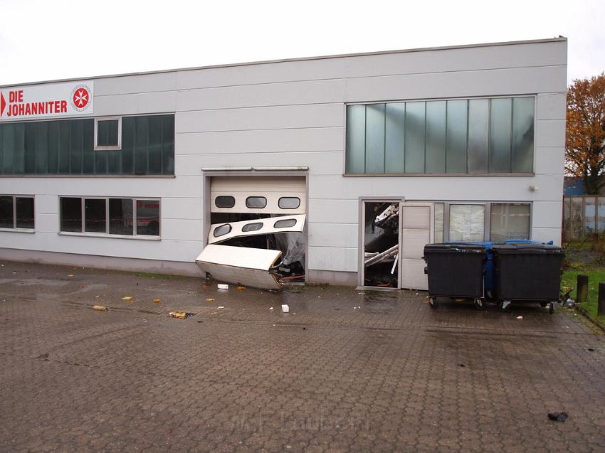 Dacheinsturz Johanniter Bergisch Gladbach Buchholzweg P05.JPG